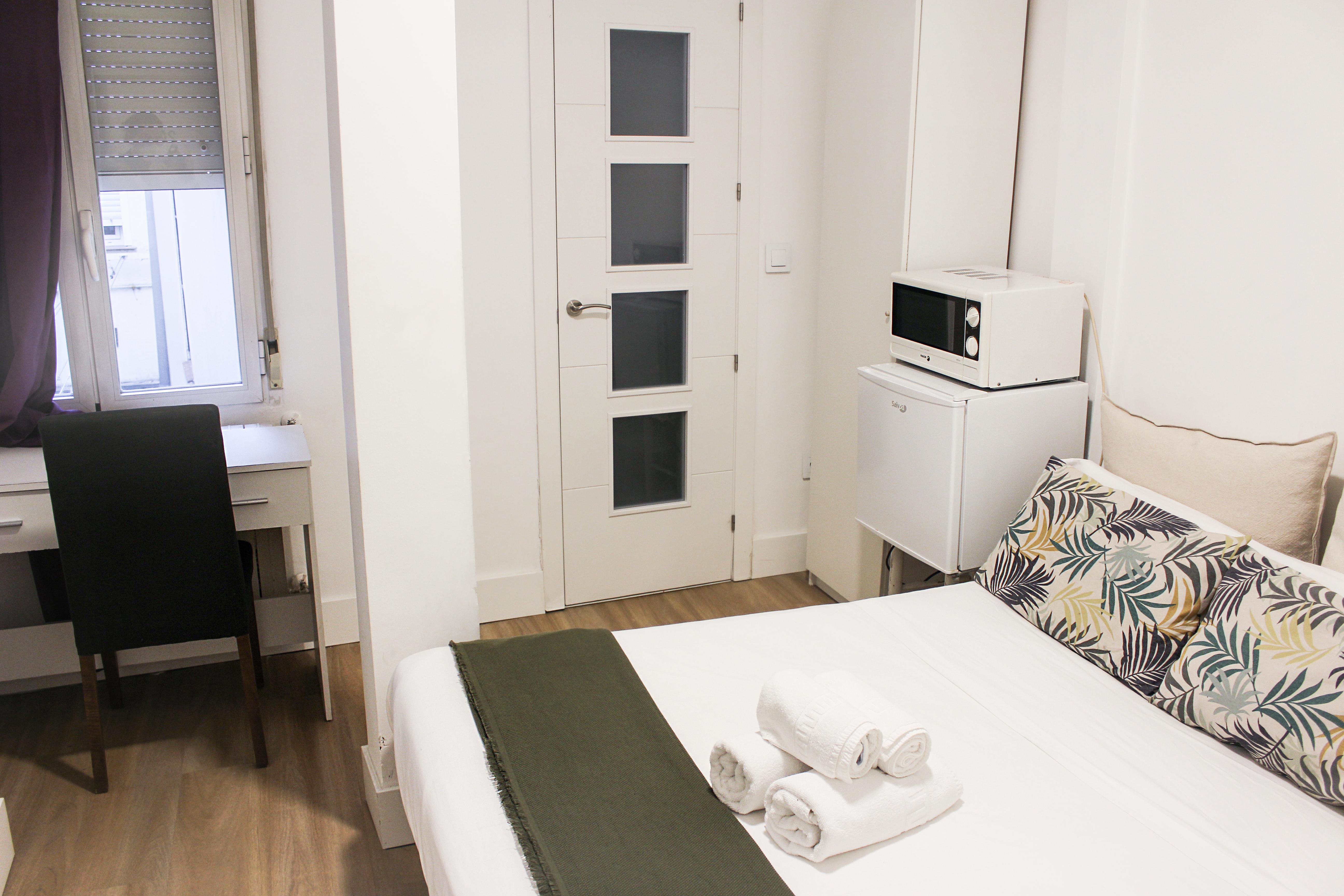 Pension Estrella Madrid Esterno foto